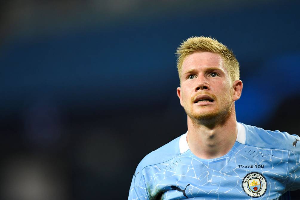 De Bruyne vistiendo una camiseta Manchester City