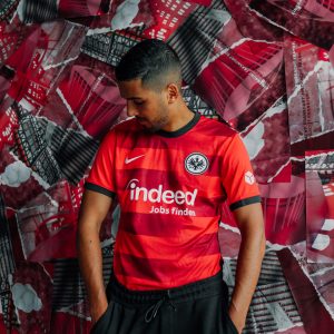 Camiseta Eintracht Frankfurt Segunda Equipación 2021-2022