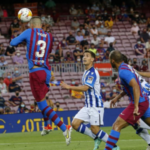 La Liga-Barcelona gana 4-2