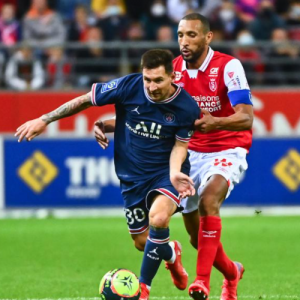 Ligue 1-Messi debuta, París vence 2-0 a Reims