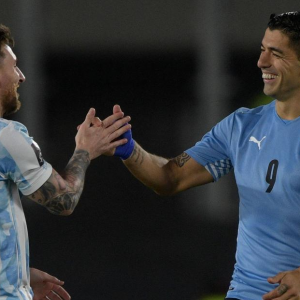 Preliminares mundiales-Argentina 3-0 Uruguay