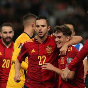 Preliminares mundiales-Saravia dispara a España 1-0 victoria a domicilio, próxima batalla decisiva contra Suecia