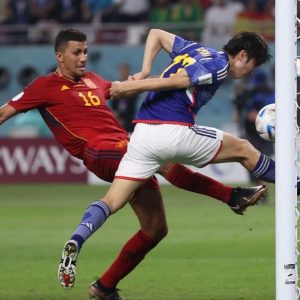 Copa del Mundo: Japón 2-1 España